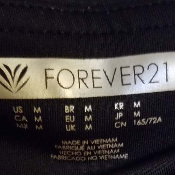 FORVER 21 LEGGINGS.  LIKE NEW.  Sz- Med - Picture 4 of 5
